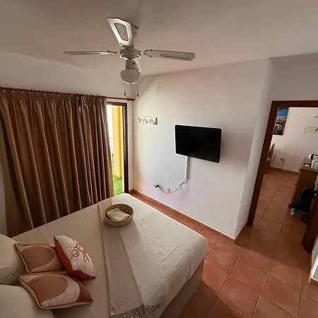 Apartamento Brisas Del Sur - Oasis Tenerife Sur Playa de San Juan  Exterior photo